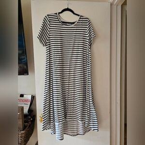 LuLaRoe Carly Black and White Hi Lo Striped Dress
